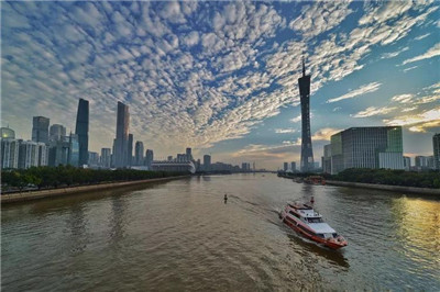 深圳坪山全套会所，尽享奢华与舒适